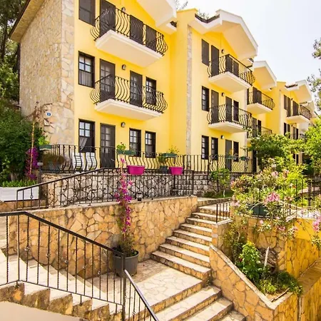 公寓 Bougainvillea Houses A1 *